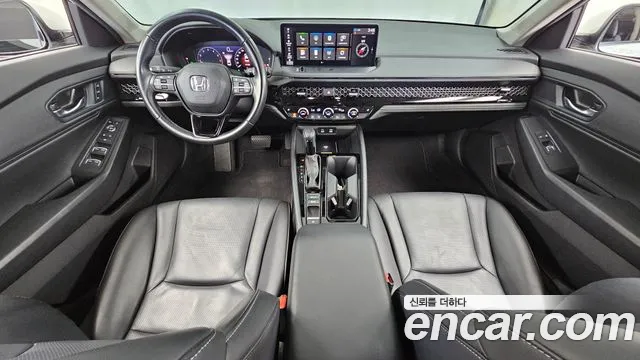 Honda Accord — интерьер
