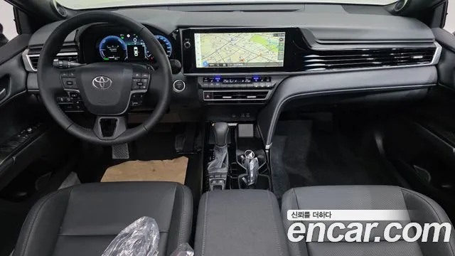 Toyota Camry — интерьер