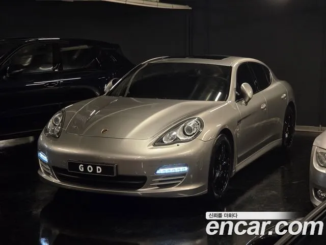 Porsche Panamera — экстерьер