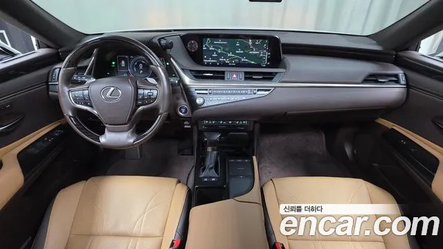 Lexus ES — интерьер