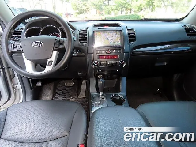 Kia Sorento — интерьер