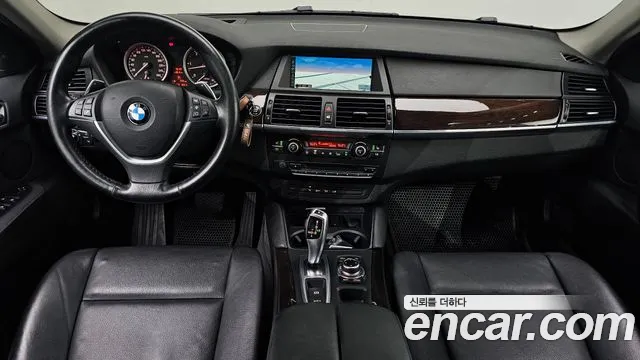 BMW X6 — интерьер