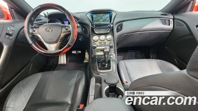 Hyundai Genesis — интерьер