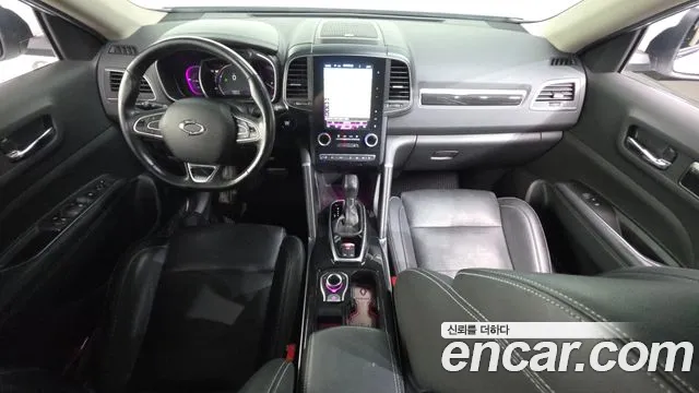 Renault Korea QM6 — интерьер