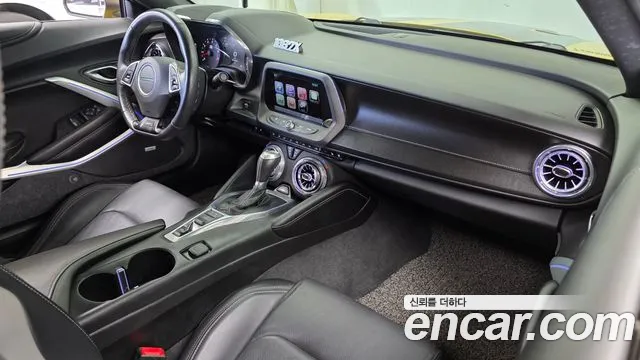 Chevrolet Korea Camaro — интерьер