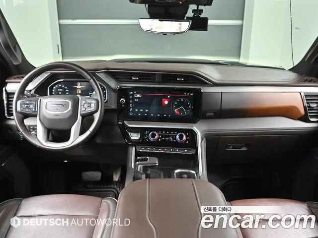 GMC Sierra — интерьер