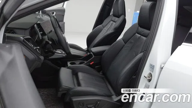 Audi Q4 e-tron — интерьер