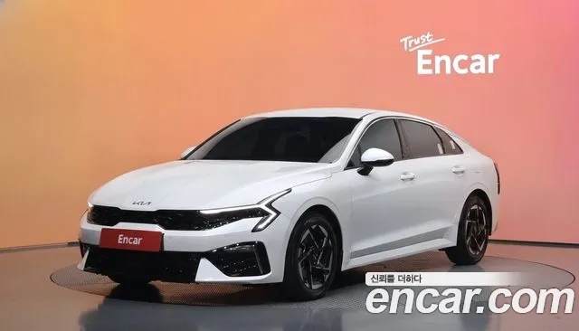 Kia K5 — экстерьер