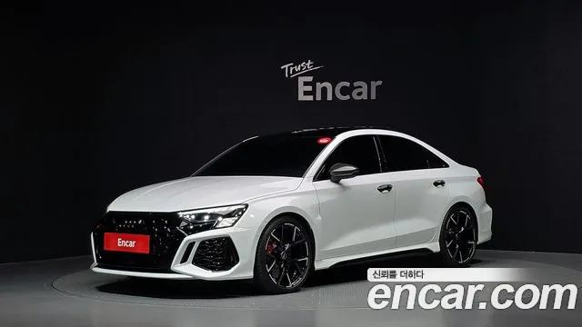 Audi RS3 — экстерьер