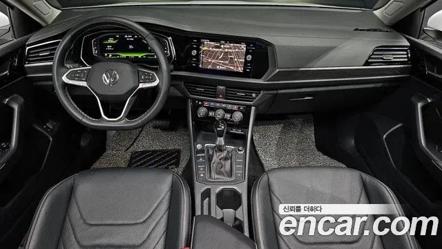 Volkswagen Jetta — интерьер
