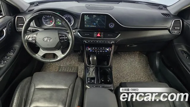 Hyundai Grandeur — интерьер