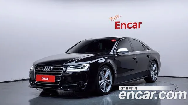 Audi S8 — экстерьер