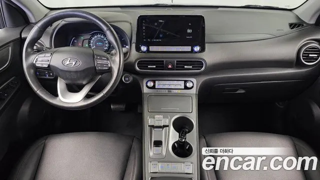 Hyundai Kona — интерьер