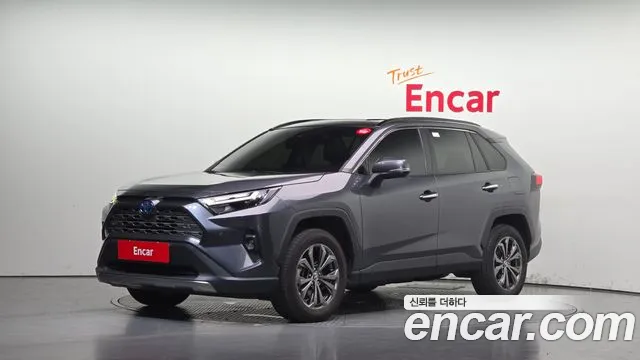 Toyota RAV4 — экстерьер