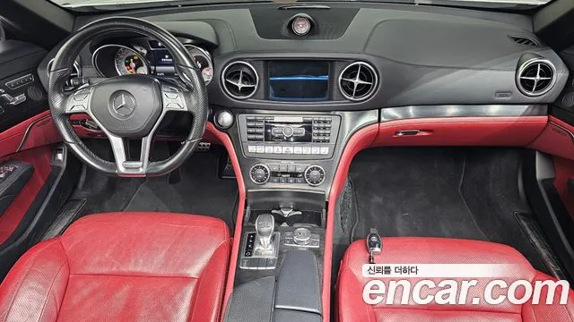 Mercedes-Benz SL-класс — интерьер