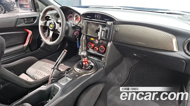 Toyota 86 — интерьер