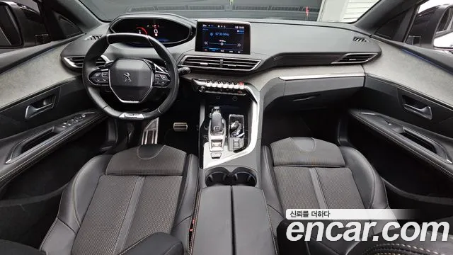 Peugeot 3008 — интерьер