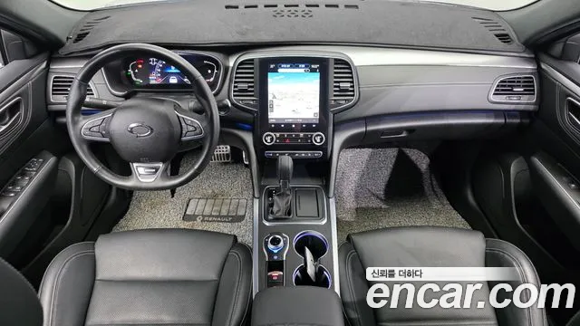 Renault Korea SM6 — интерьер