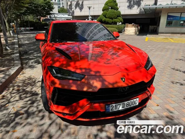 Lamborghini Urus — экстерьер