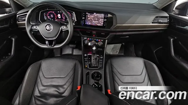 Volkswagen Jetta — интерьер
