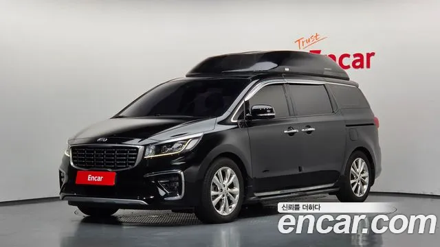 Kia Carnival — экстерьер