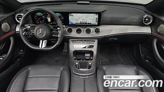Mercedes-Benz E-класс — интерьер