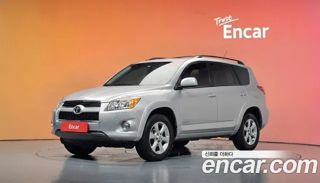 Toyota RAV4 — экстерьер