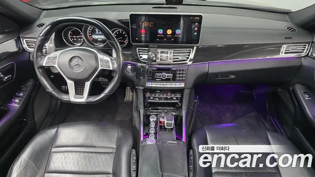 Mercedes-Benz E-класс — интерьер