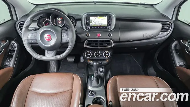 Fiat 500X — интерьер