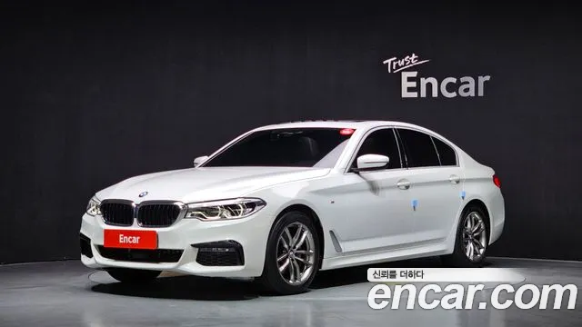 BMW 5 серия — экстерьер