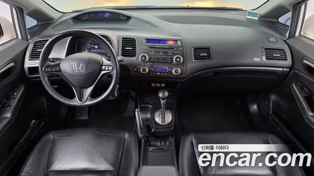 Honda Civic — интерьер