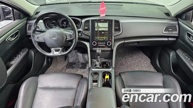 Renault Korea SM6 — интерьер