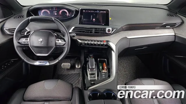 Peugeot 3008 — интерьер