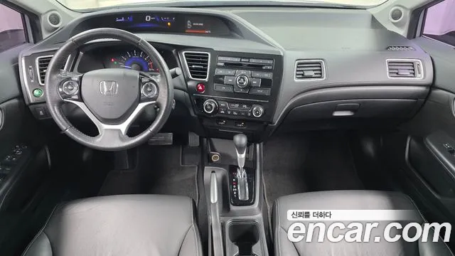 Honda Civic — интерьер