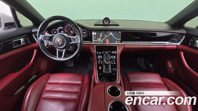 Porsche Panamera — интерьер