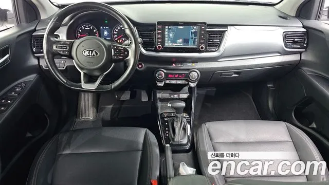 Kia Stonic — интерьер