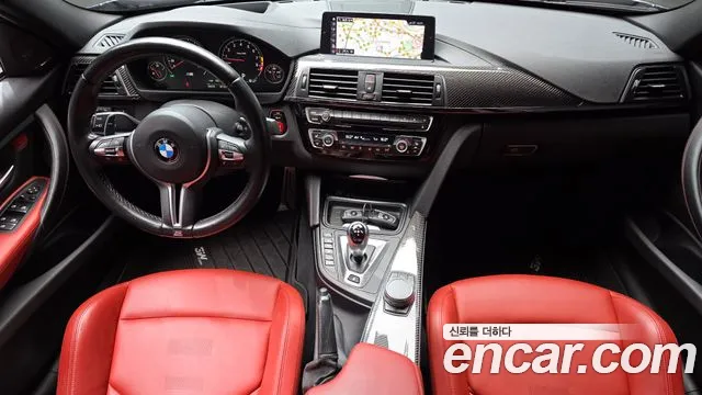 BMW M3 — интерьер