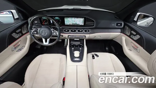 Mercedes-Benz GLS-класс — интерьер