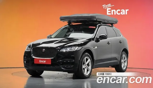 Jaguar F-Pace — экстерьер