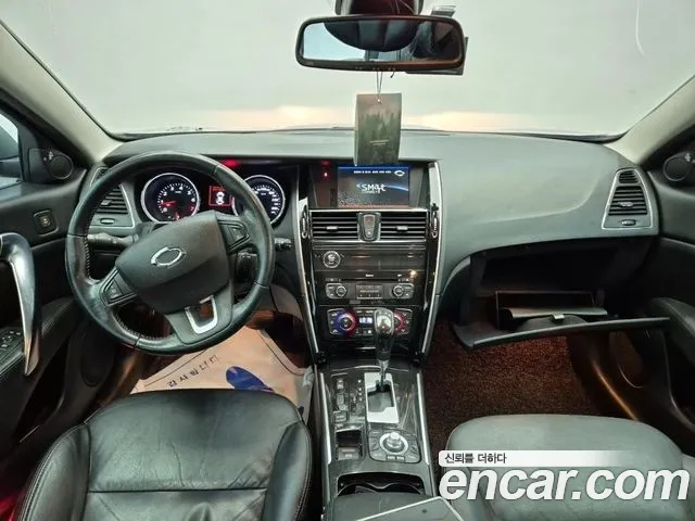 Renault Korea SM7 — интерьер