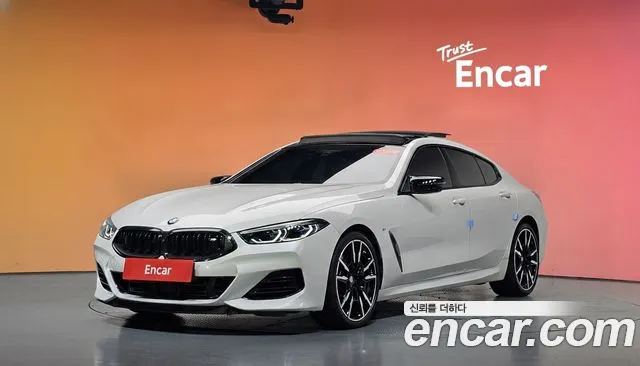 BMW 8 серия — экстерьер