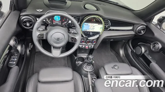 MINI Cooper Convertible — интерьер