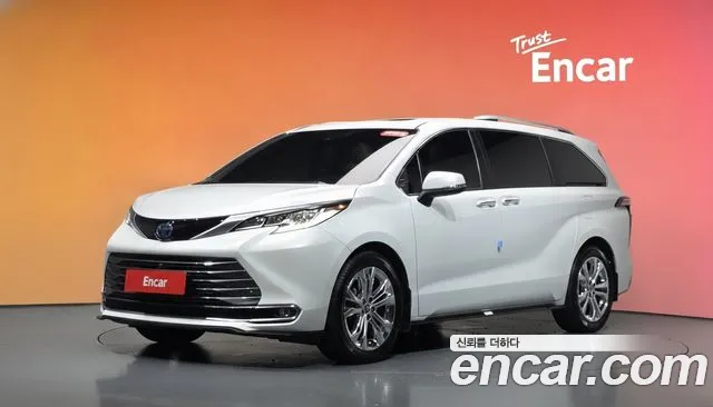 Toyota Sienna — экстерьер