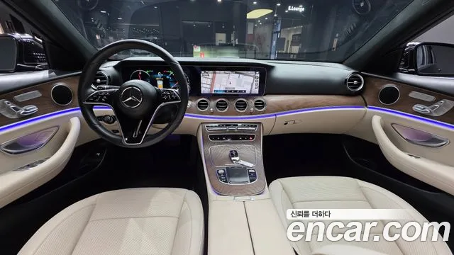 Mercedes-Benz E-класс — интерьер
