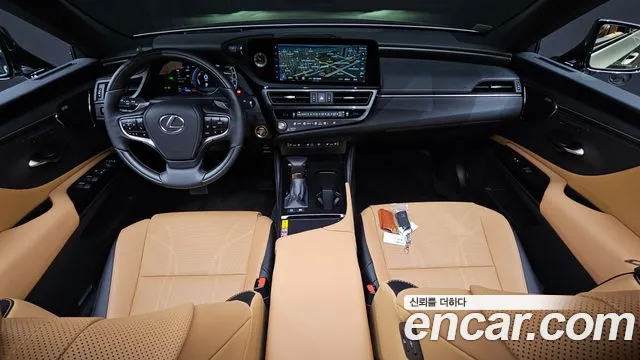 Lexus ES — интерьер