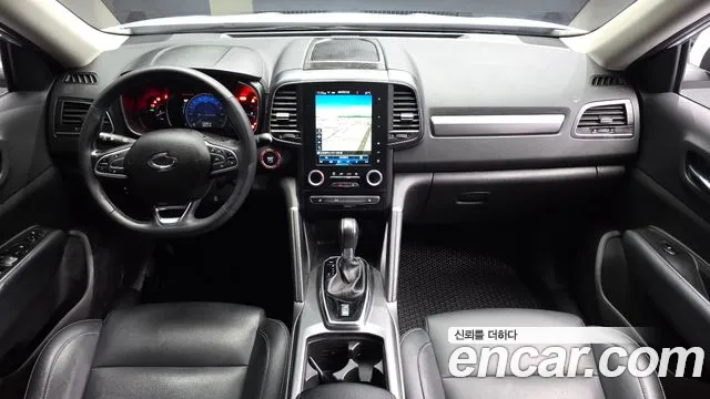 Renault Korea QM6 — интерьер