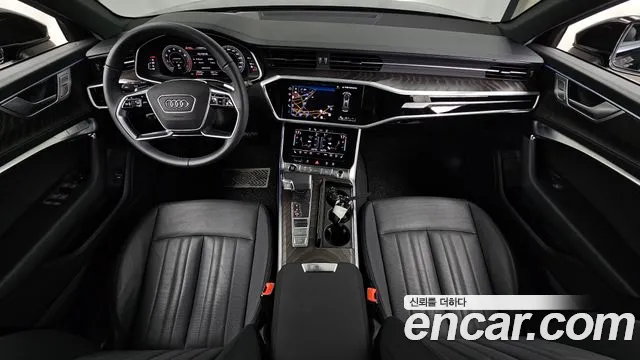 Audi A6 — интерьер