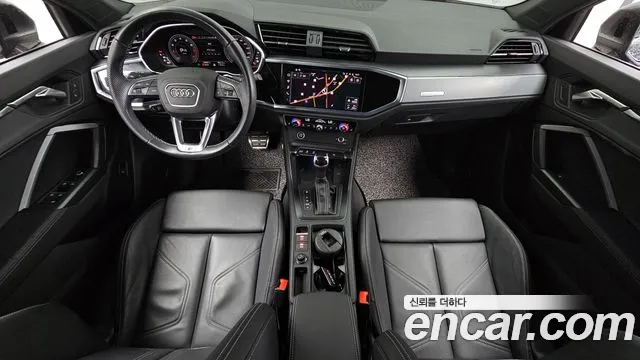 Audi Q3 — интерьер