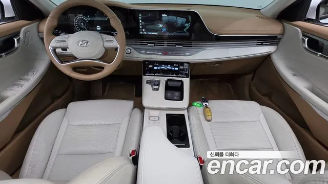 Hyundai Grandeur — интерьер