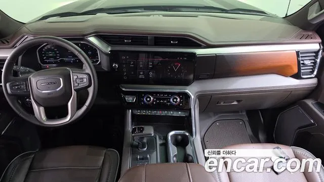 GMC Sierra — интерьер